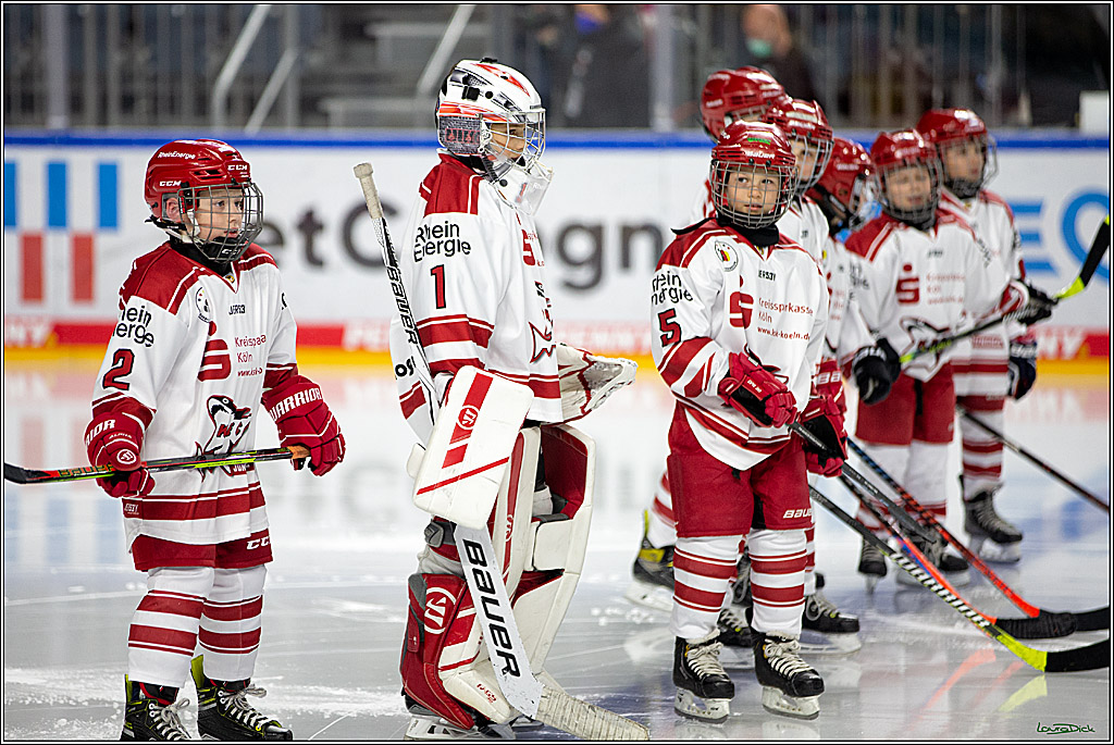PENNY DEL;  Koelner Haie - EHC Red Bull Muenchen; Koeln, 18.03.2022